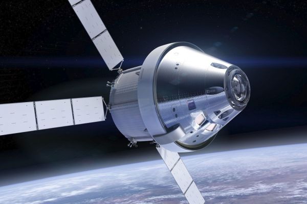 orion-spacecraft-0137D098F8-F726-1AB5-339A-0CAB60BBAC89.jpg